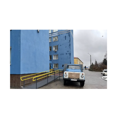 Купить пандус для инвалидов в общественные здания согласно норм ДБН в Павлограде под ключ